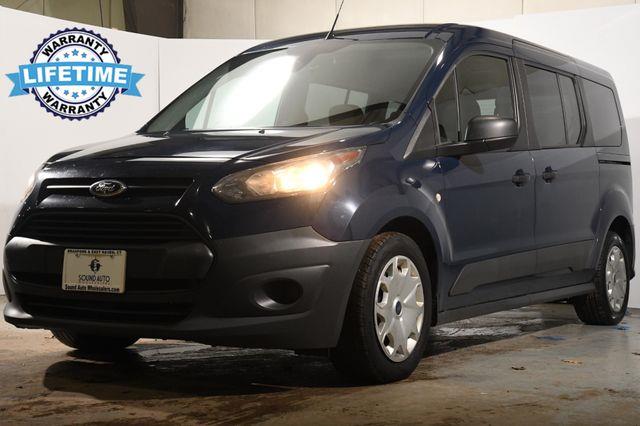 The 2016 Ford Transit Connect Wagon XL photos