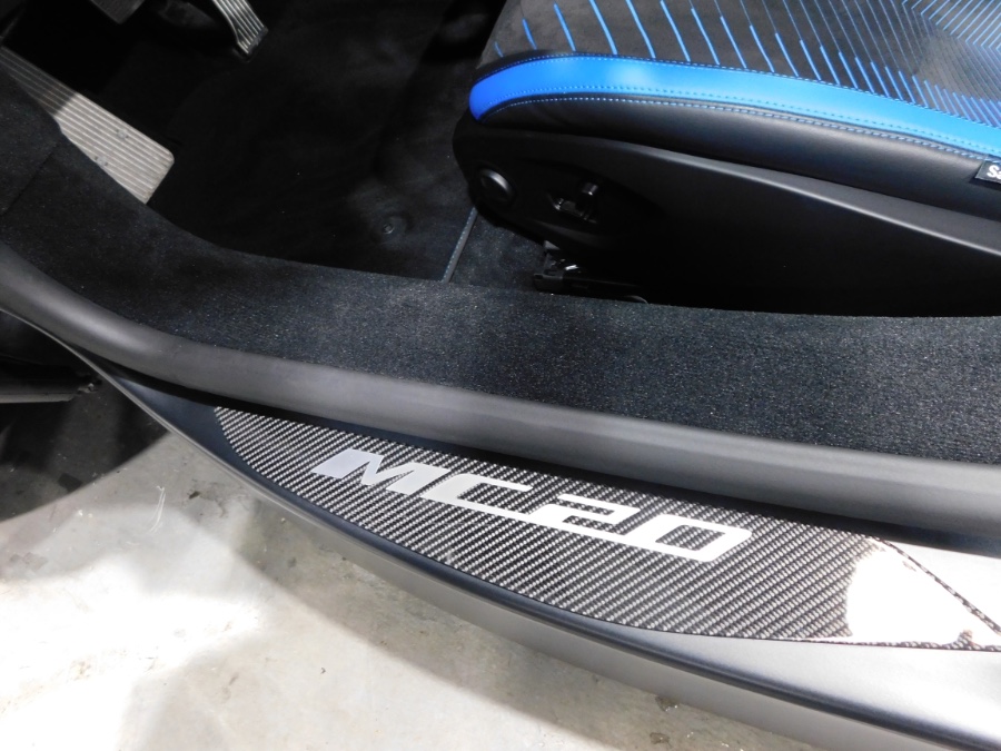 2022 Maserati MC20 Coupe photo