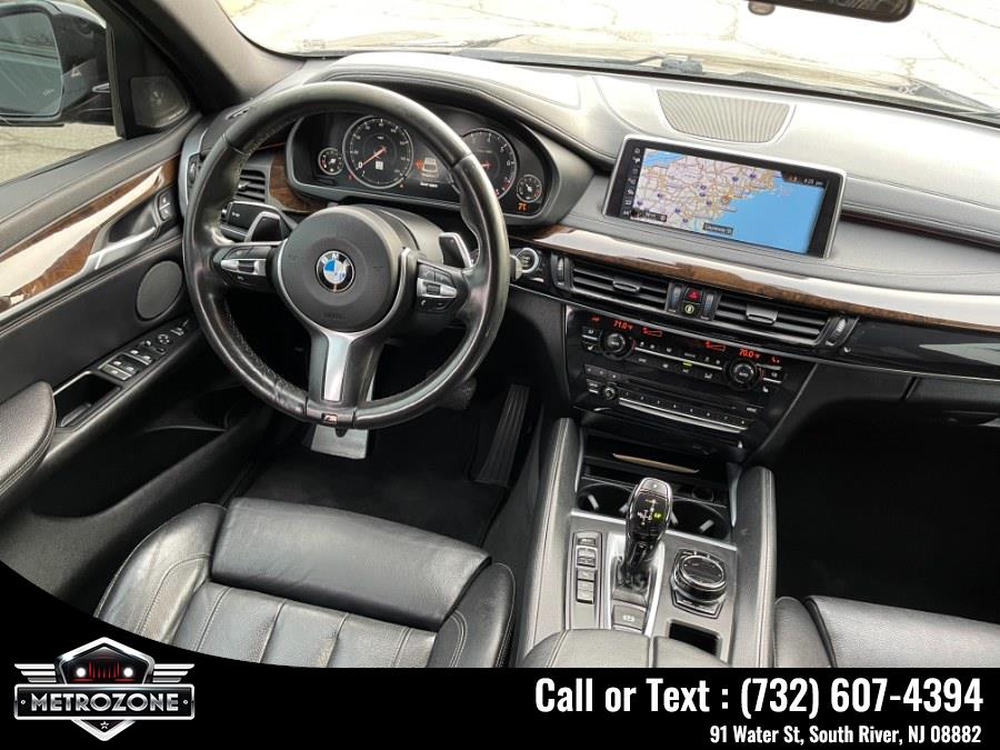 2017 BMW X6 xDrive50i M-Sport photo