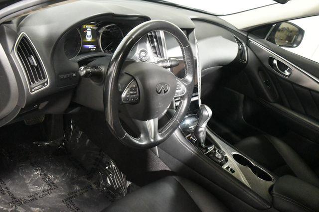 2015 Infiniti Q50 AWD photo