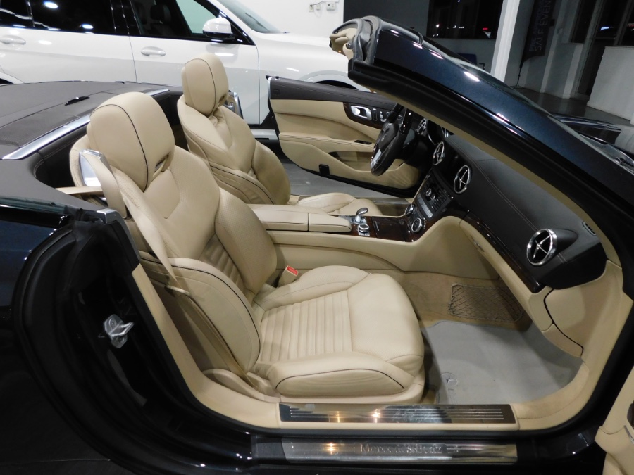 2014 Mercedes-Benz SL-Class SL550 photo