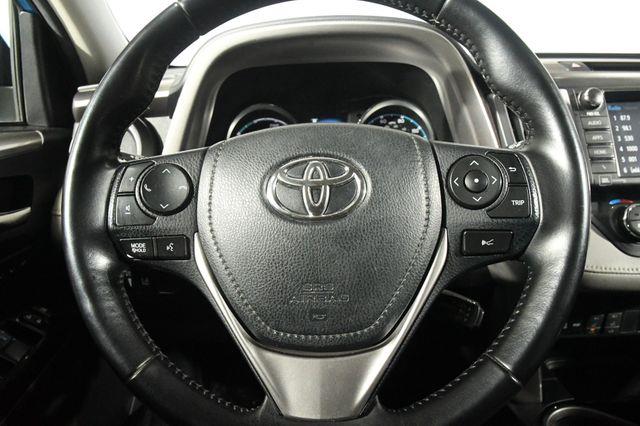 2016 Toyota RAV4 Hybrid Limited photo