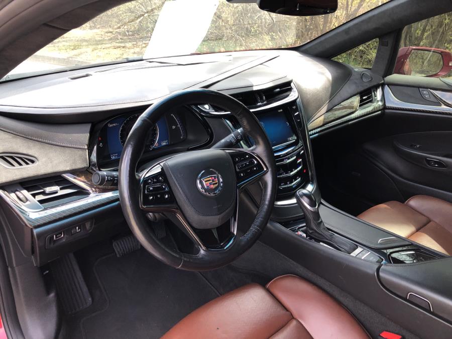 2014 Cadillac ELR photo