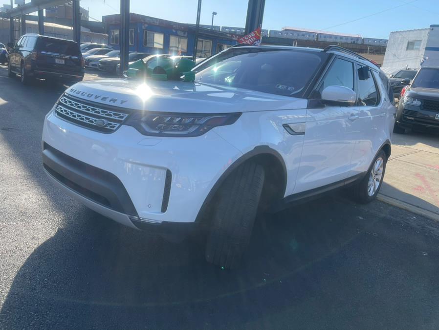 2017 Land Rover Discovery HSE V6 Supercharged photo