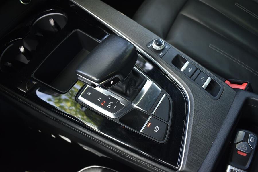 2021 Audi A5 quattro Premium Plus 45 TFSI A photo