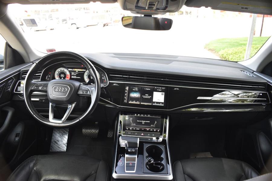 2021 Audi Q8 quattro Premium Plus 55 TFSI A photo