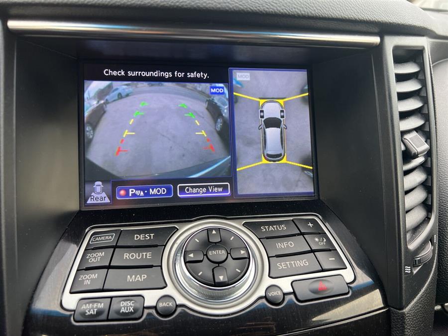 2015 Infiniti QX70 Base AWD 4dr SUV photo