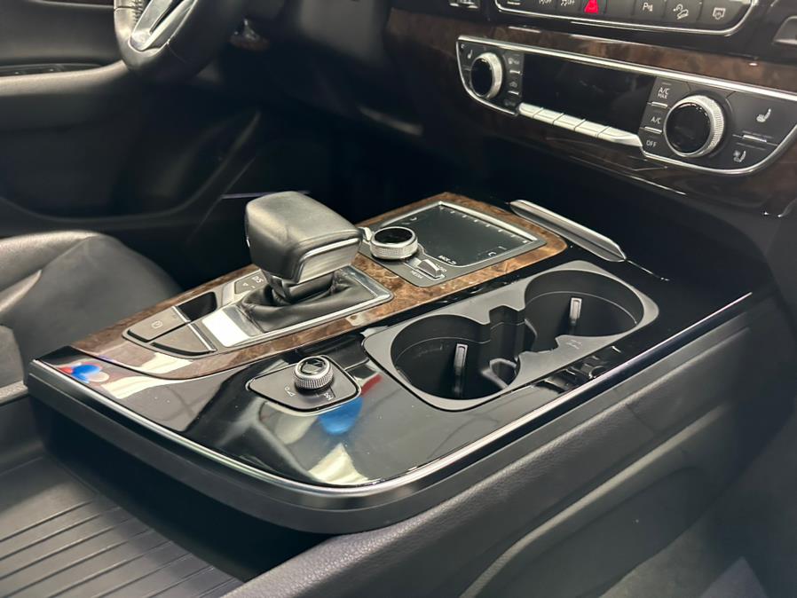 2018 Audi Q7 3.0 TFSI Prestige in Inwood, NY