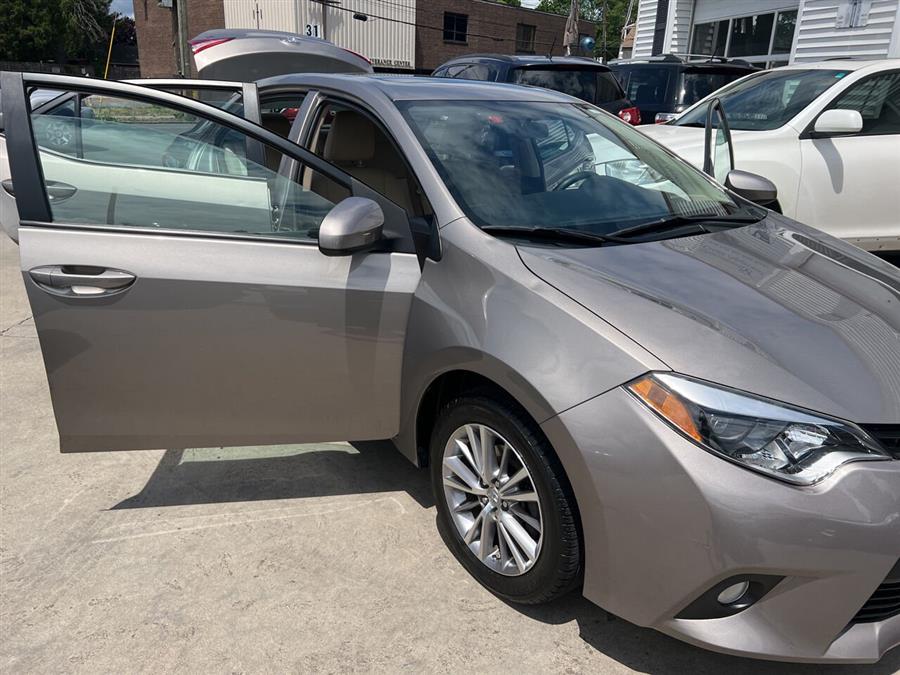 2014 Toyota Corolla L photo