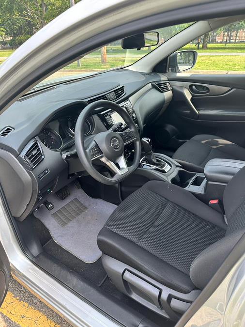 2019 Nissan Rogue Sport AWD S photo