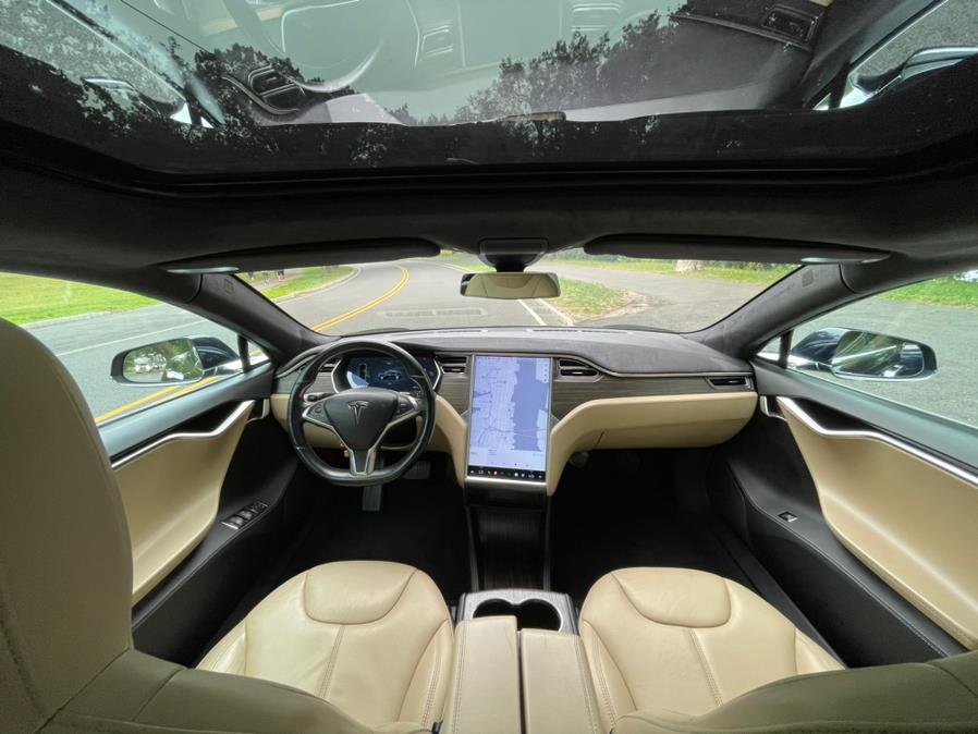 2015 Tesla Model S 4dr Sdn AWD 85D photo