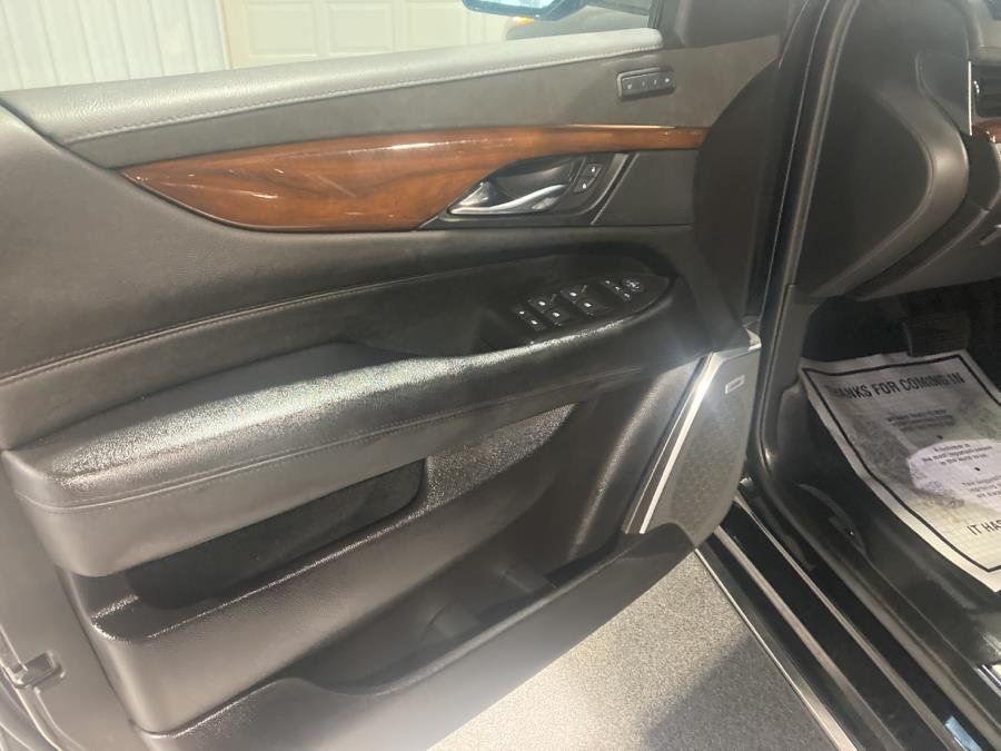 2019 Cadillac Escalade 4WD 4dr Premium Luxury photo