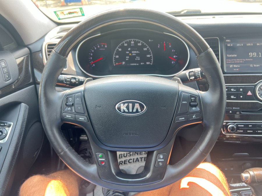 2014 Kia Cadenza Premium photo
