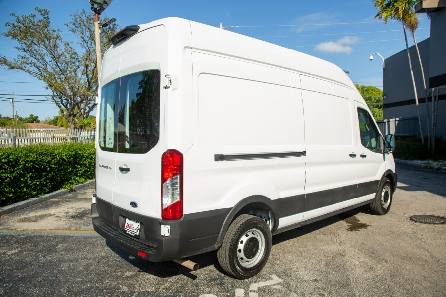2020 FORD Transit Van - $29,995