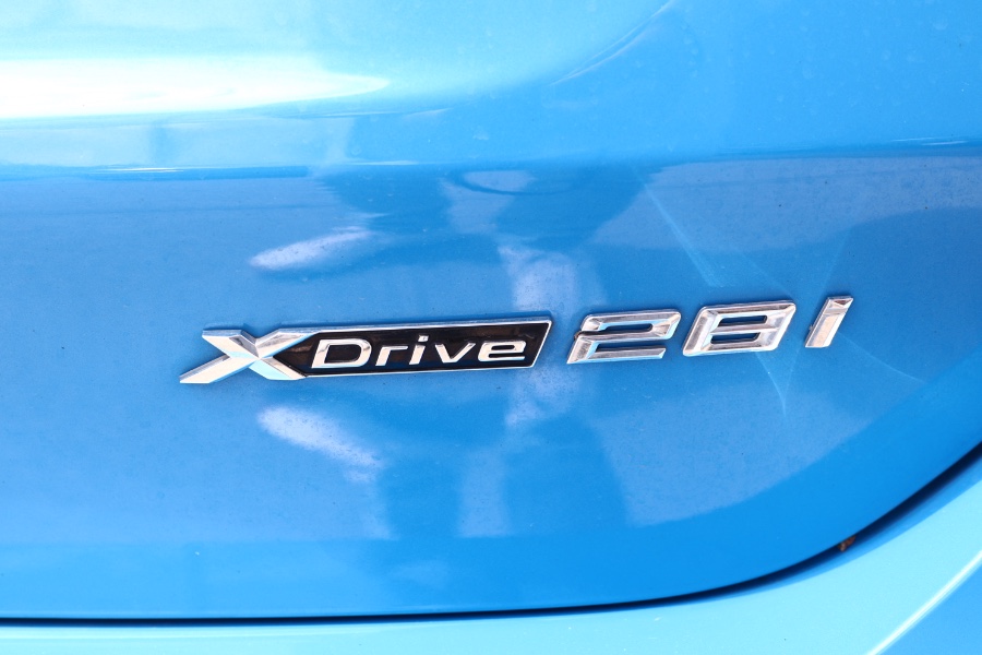 2020 BMW X1 xDrive28i Sports Activity Vehi photo