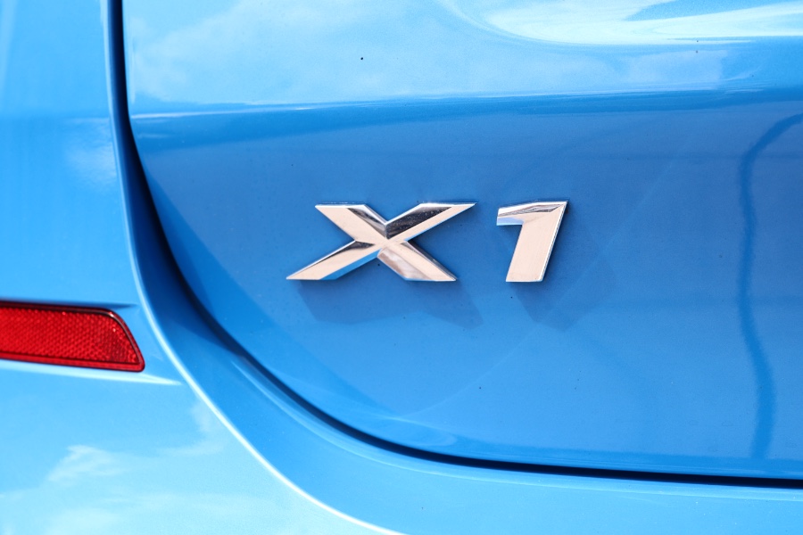 2020 BMW X1 xDrive28i Sports Activity Vehi photo