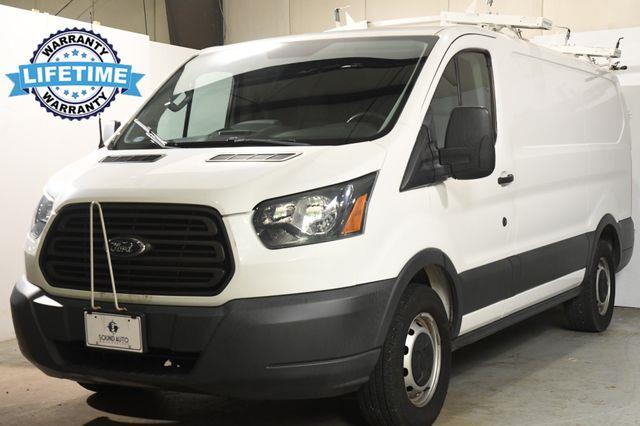 The 2015 Ford TRANSIT 150 XLT photos