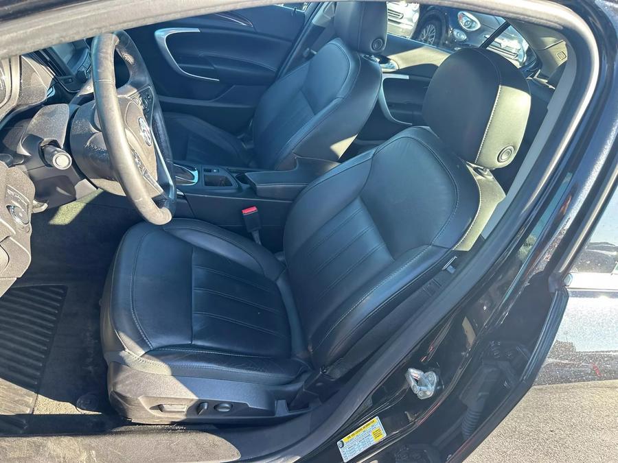 2015 Buick Regal Premium I Sedan 4D photo