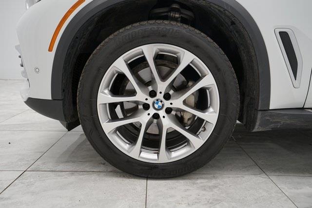 2023 BMW X5 xDrive40i photo