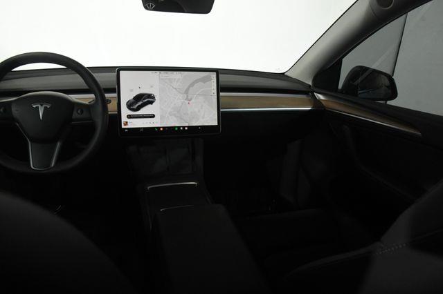 2023 Tesla Model Y Long Range photo