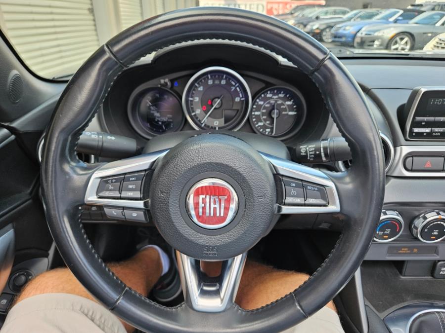 2017 Fiat 124 Spider Elaborazione Classica Converti photo