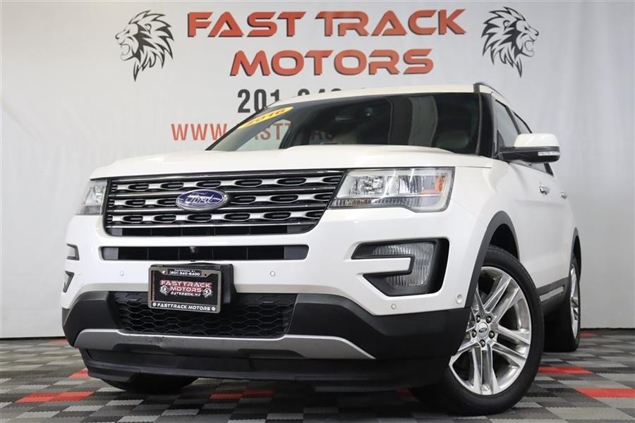 The 2016 Ford Explorer LIMITED photos