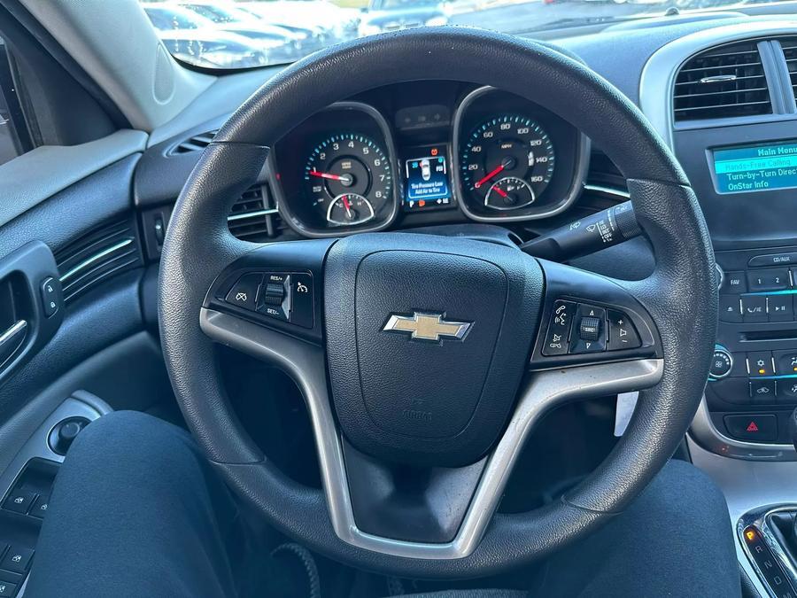 2016 Chevrolet Malibu Limited LS Sedan 4D photo