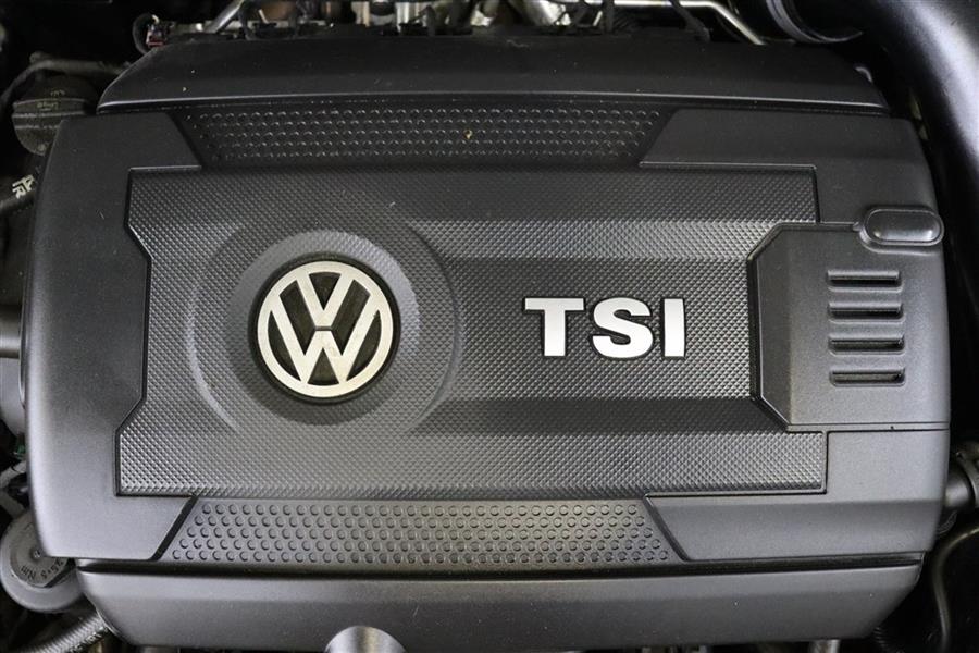2019 Volkswagen GTI S photo