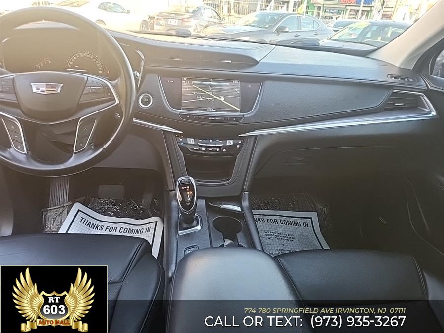 2019 Cadillac XT5 AWD 4dr Premium Luxury photo