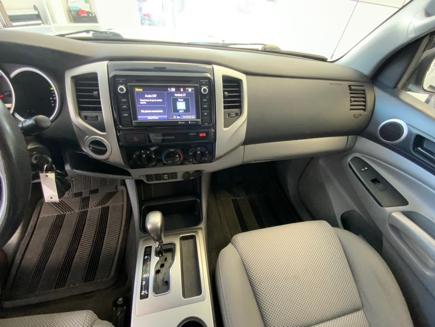 2015 Toyota Tacoma 4WD Double Cab LB V6 AT (Natl) photo