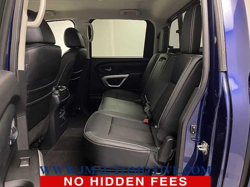 2018 Nissan Titan PRO-4X 4x4 Crew Cab photo