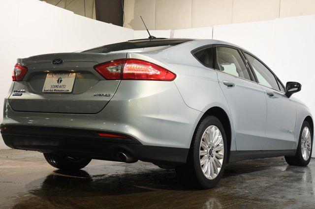 2014 Ford Fusion Hybrid S photo