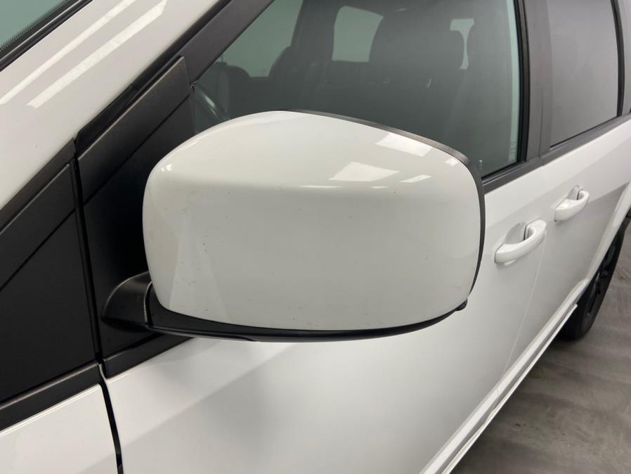 2019 Dodge Grand Caravan GT Wagon photo