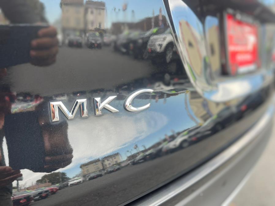 2015 Lincoln MKC photo