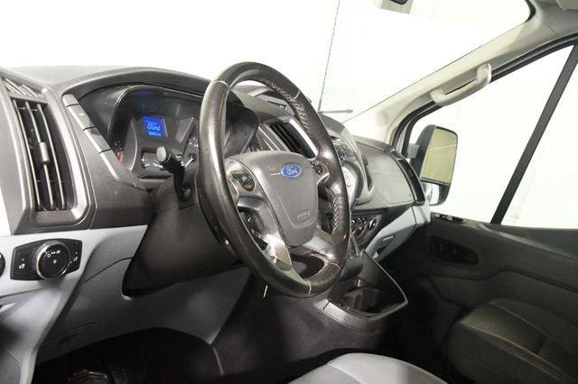 2016 Ford TRANSIT 350 photo