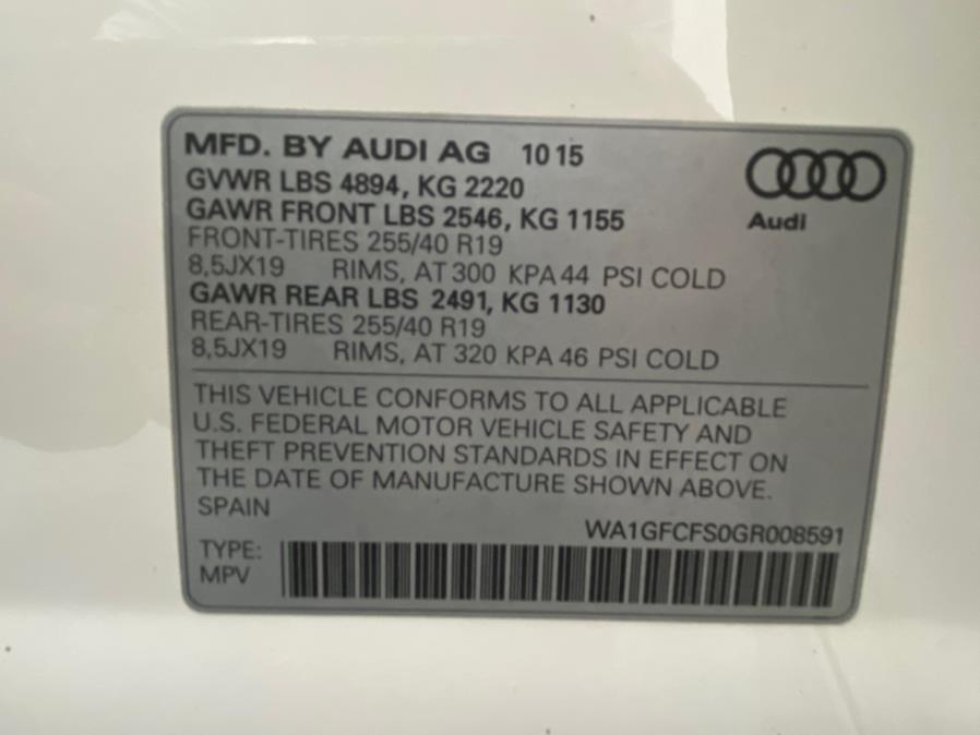 2016 Audi Q3 quattro 4dr Prestige photo