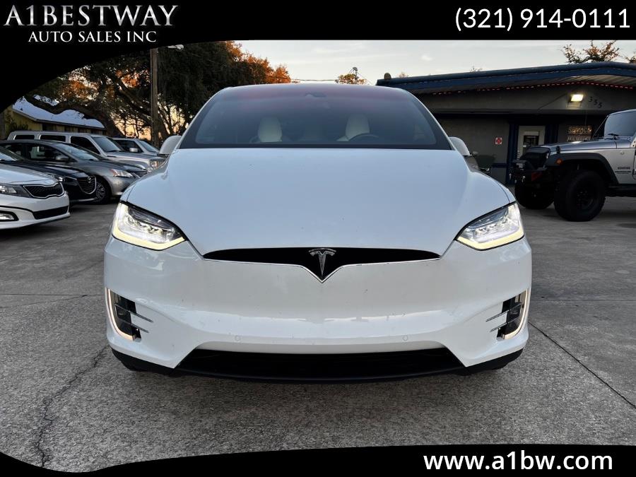 The 2016 Tesla Model X AWD 4dr 90D photos