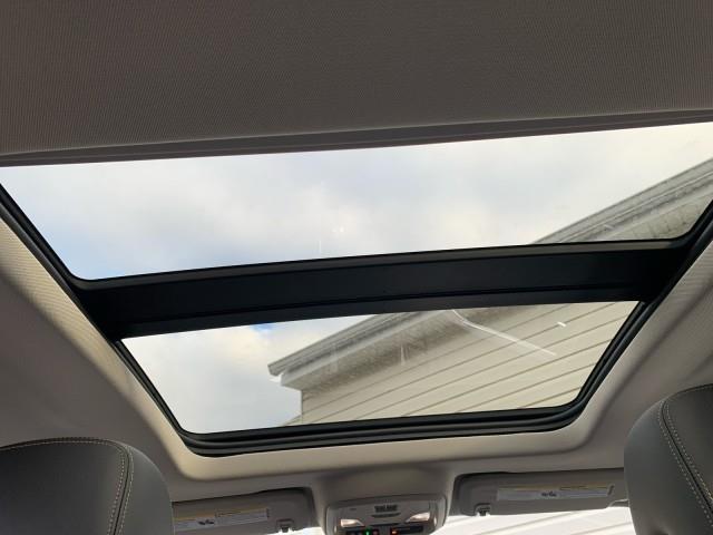 2019 Chevrolet Impala LT photo