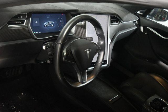 2017 Tesla Model S 90D photo