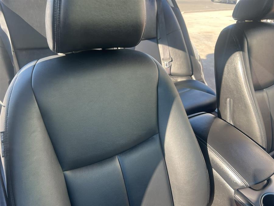2015 Infiniti Q50 Base AWD 4dr Sedan photo