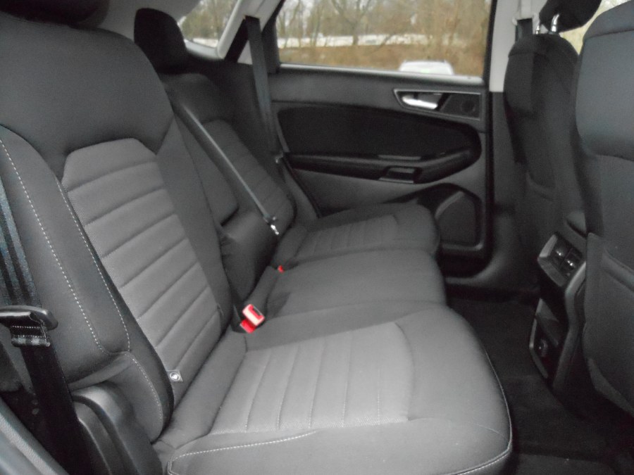 2015 Ford Edge 4dr SE AWD photo