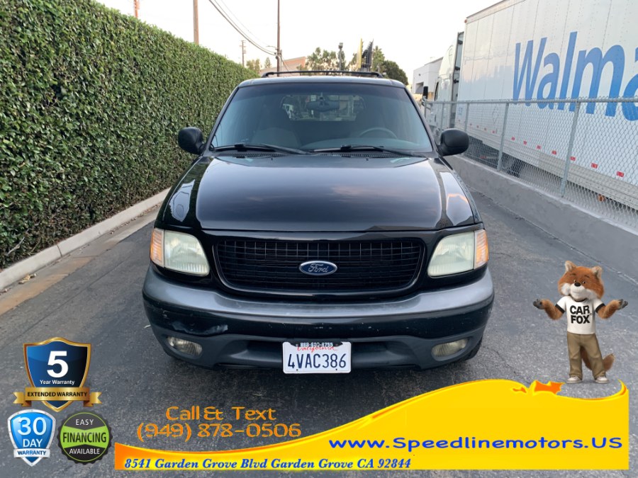 2002 Ford Expedition XLT photo