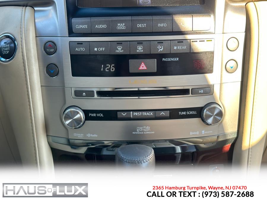 2013 Lexus LX 570 photo