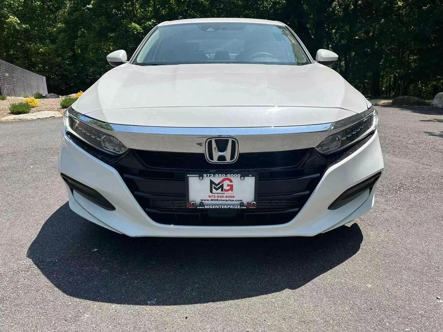 2018 Honda Accord LX Sedan 4D photo
