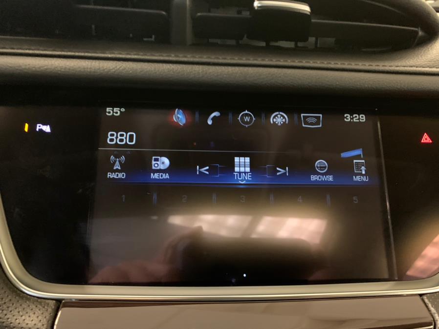 2019 Cadillac XT5 AWD 4dr Luxury photo