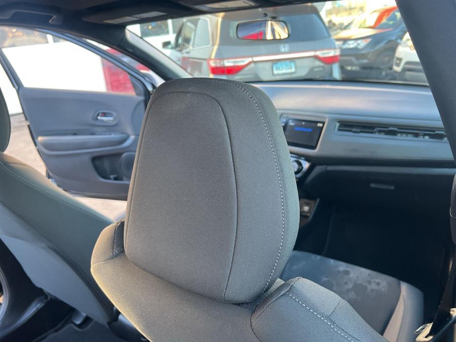 2019 Honda HR-V Sport AWD 4dr Crossover photo