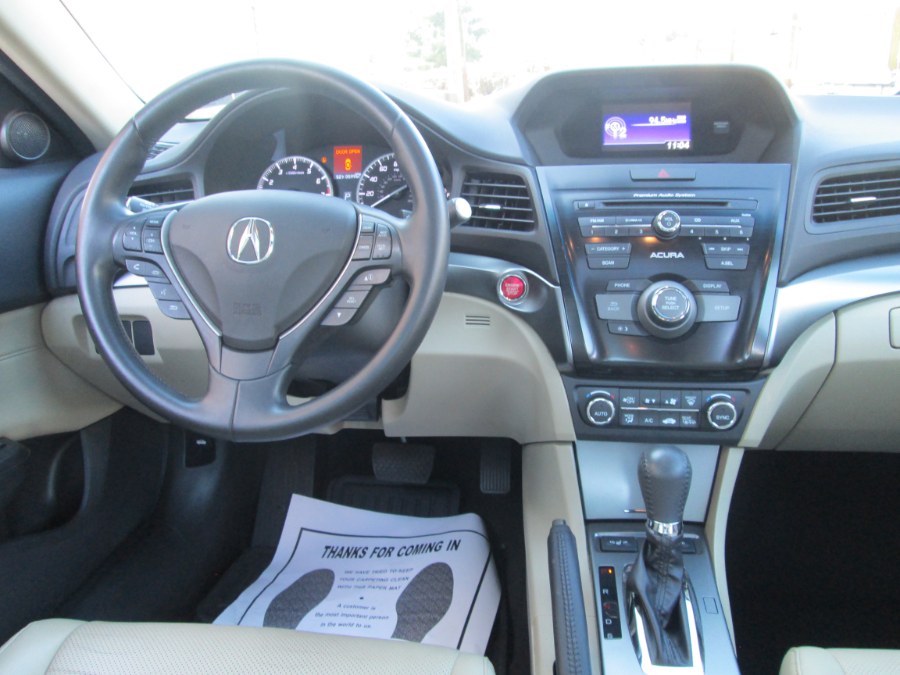 2014 Acura ILX 2.0L w/Premium photo