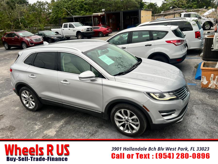 2016 Lincoln MKC FWD 4dr Select photo