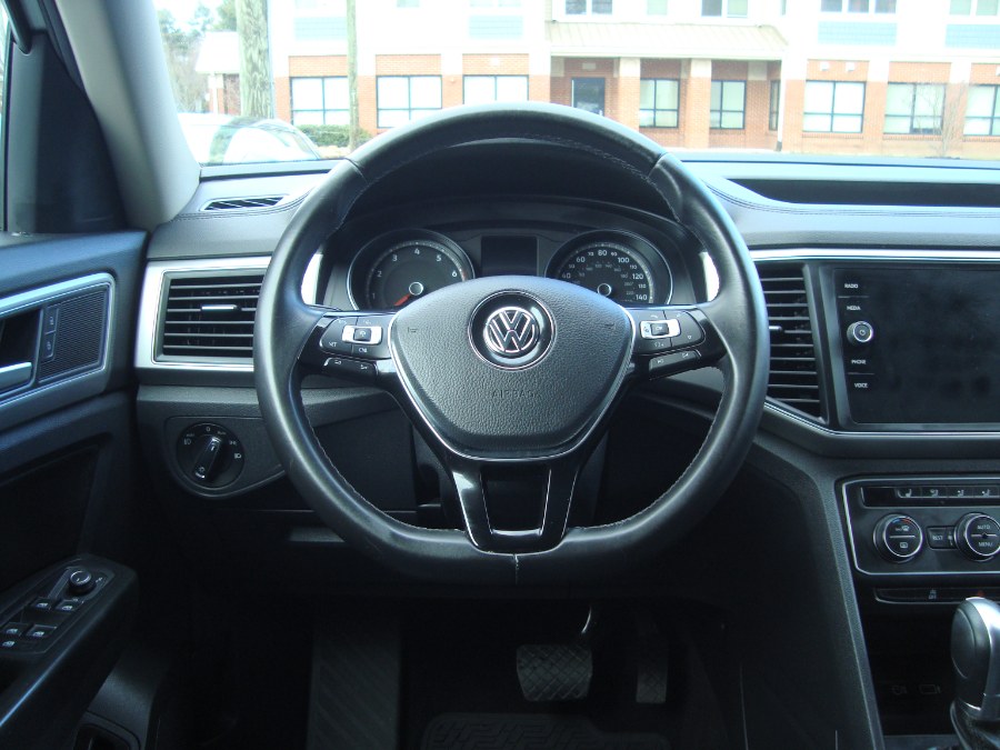 2018 Volkswagen Atlas 3.6L V6 SE w/Technology 4MOTIO photo