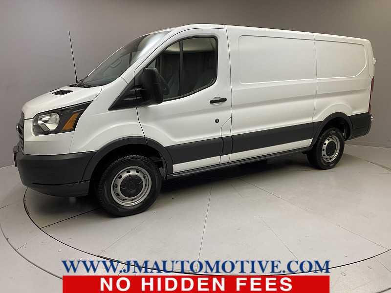 The 2018 Ford TRANSIT  photos